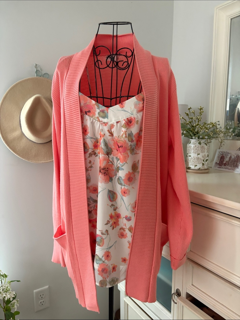 Coral Pink Open-Front Women's Cardigan with Front Pockets